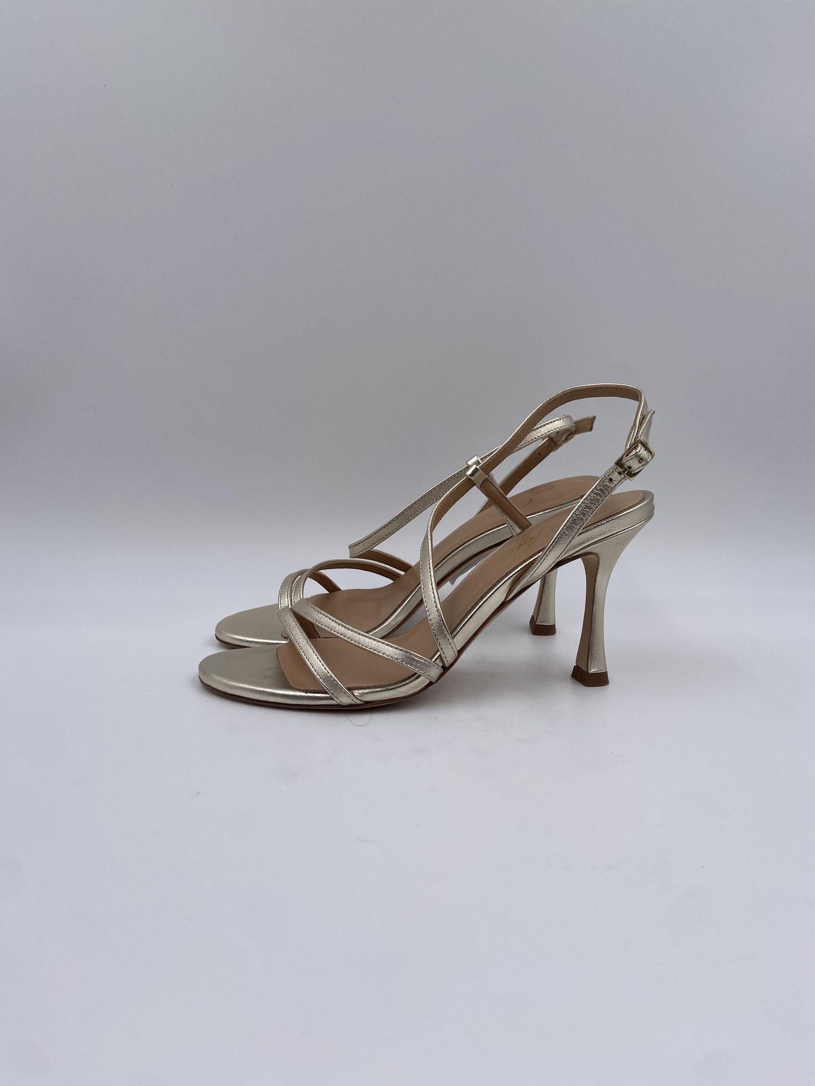 Sandalo con tacco a stiletto 1959 ORO OFELIA 