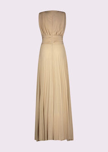 Abito lungo plissè con spacco laterale