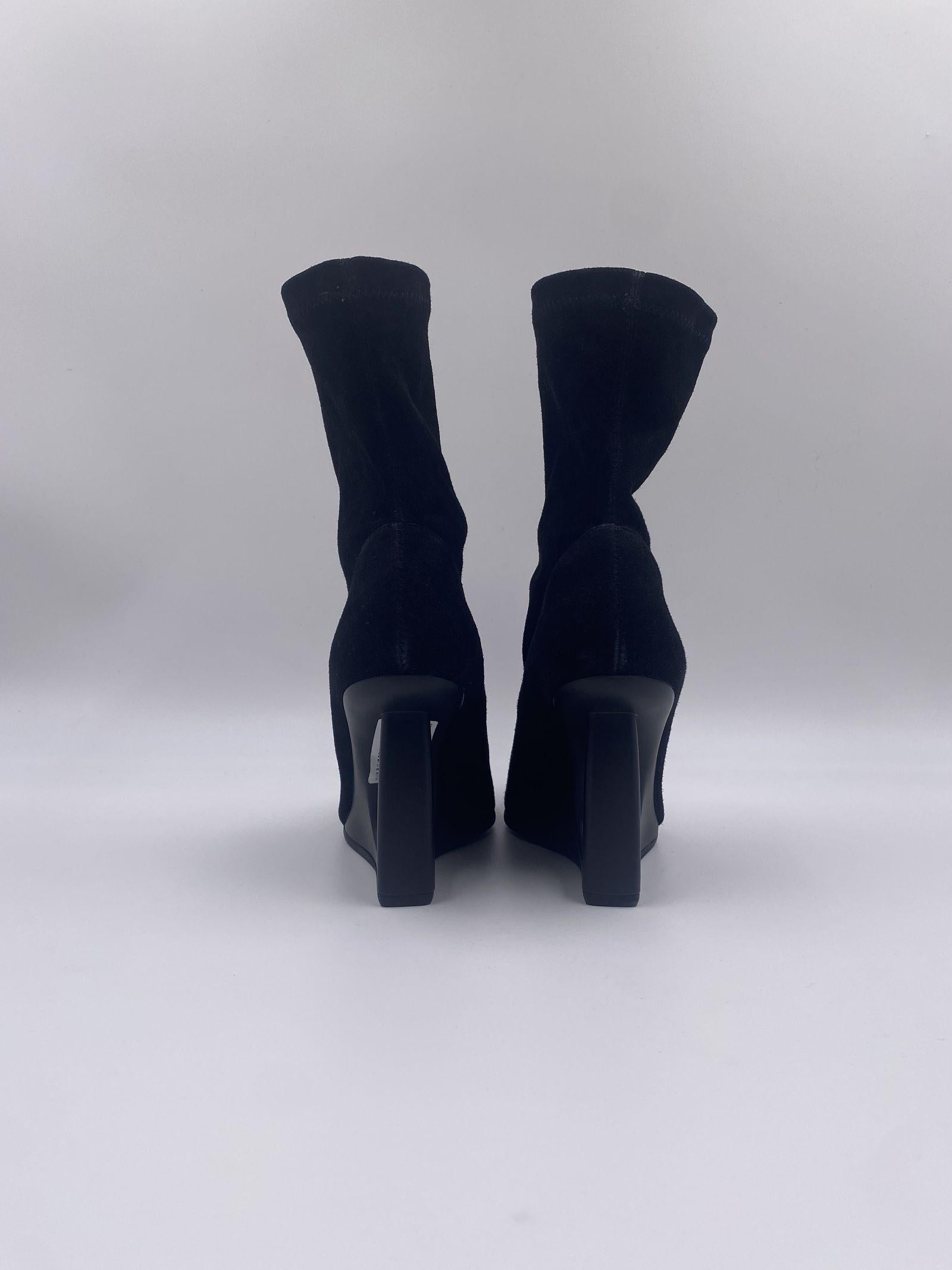 Sahe "D " tronchetto nero 1F2502D 101 VIC MATIE' 