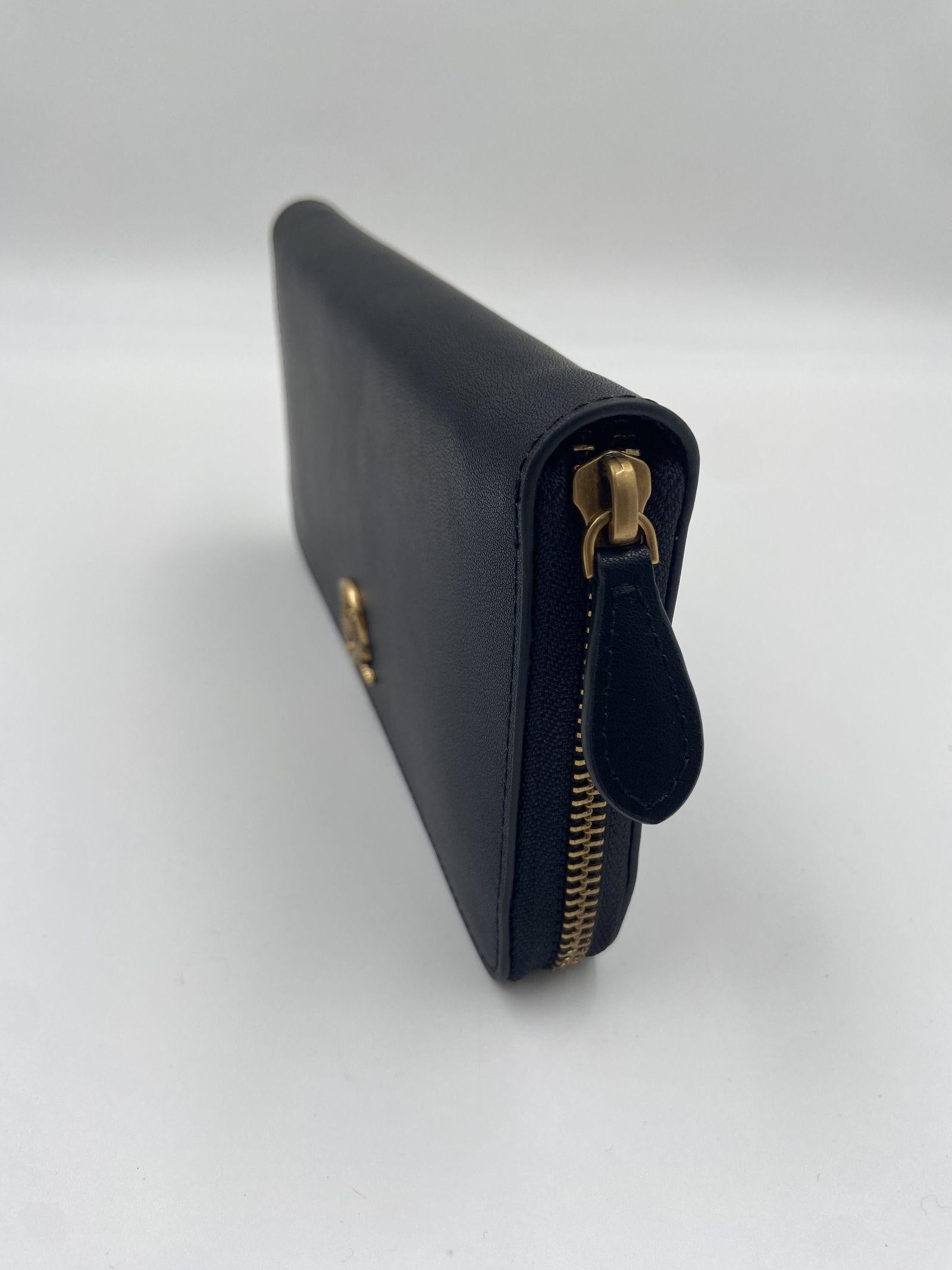 Portafoglio zip-around in pelle - Pinko 100250A0F1 Z99Q PINKO 