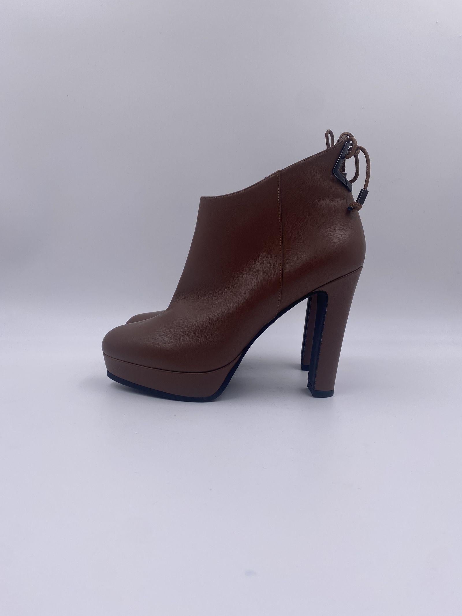 Tronchetto con plateau - Ofelia H1284NAPPA CUOIO OFELIA 