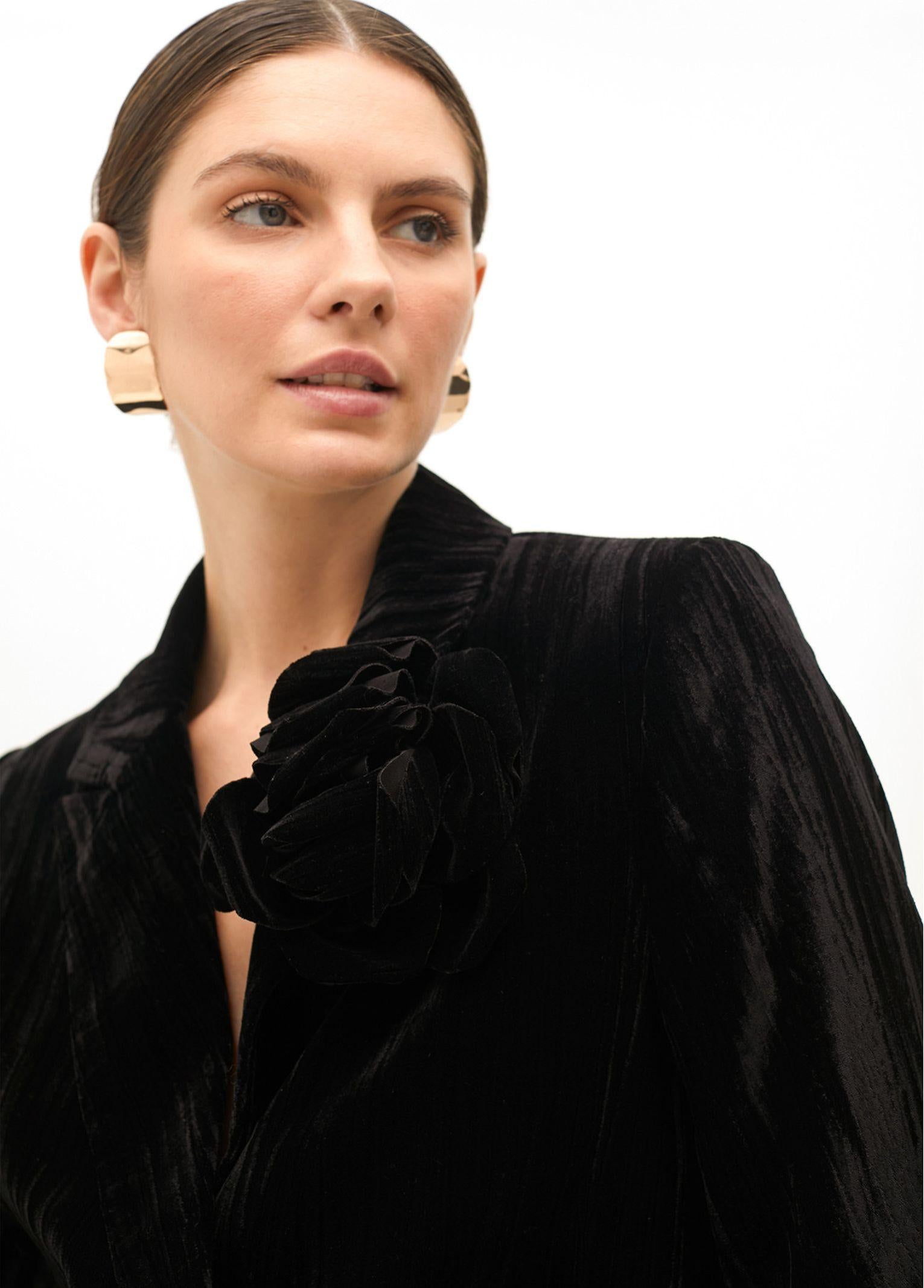 Giacca in velluto con fiore MF2502009 00N MAITE 