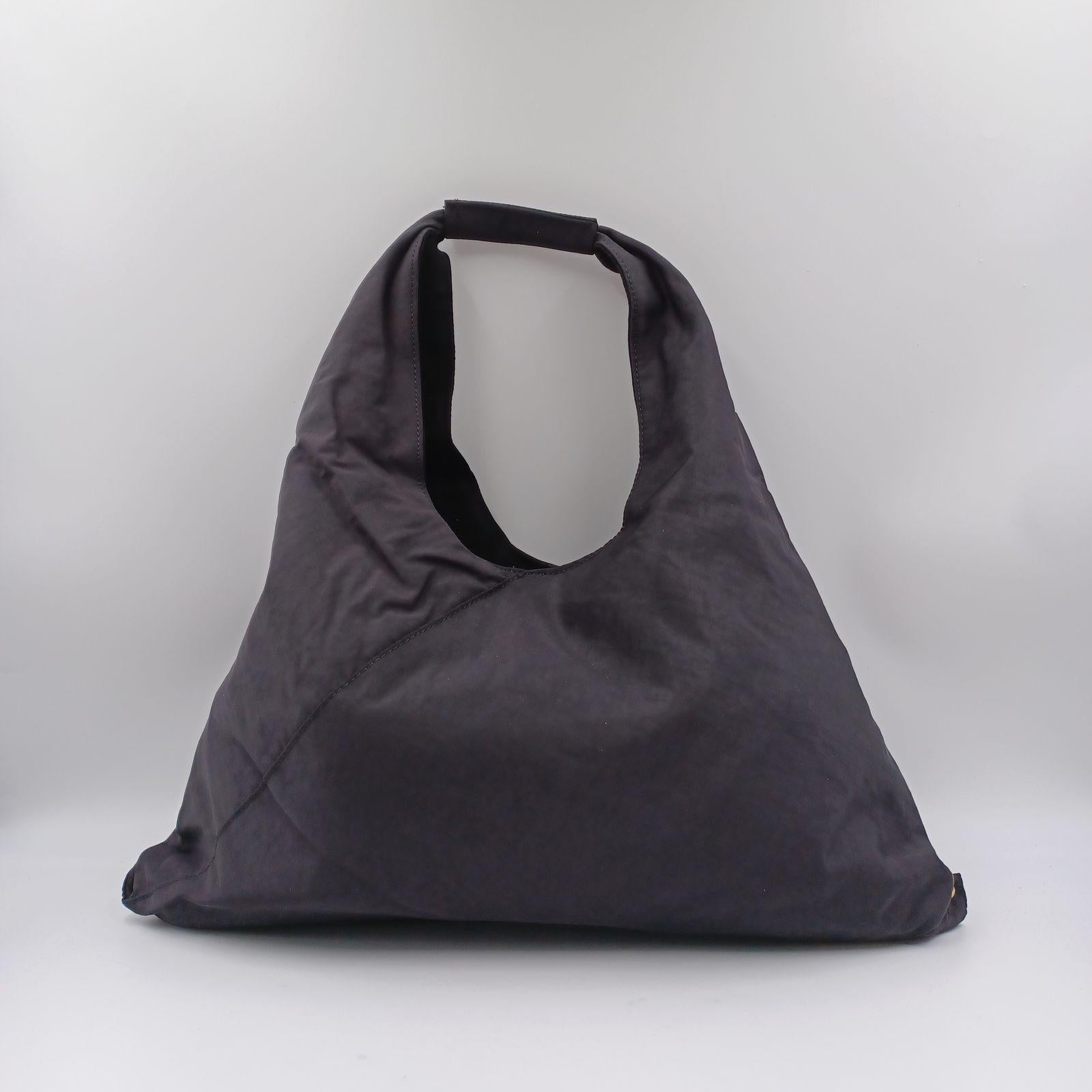 Borsa in naylon B821PU MA001 MANILA GRACE 