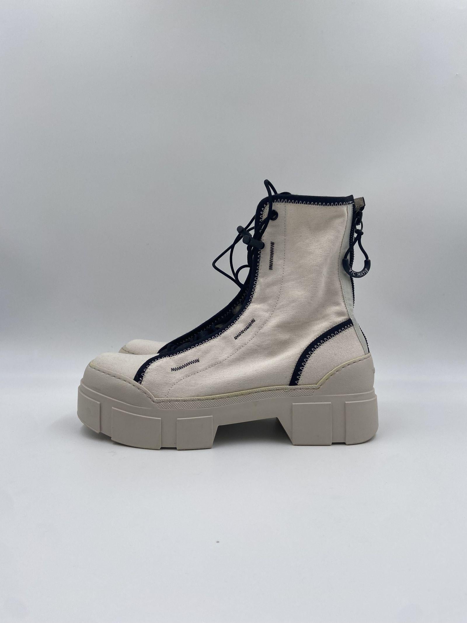 Roccia anfibio in canvas 1E1000D _V14A040112 VIC MATIE' 