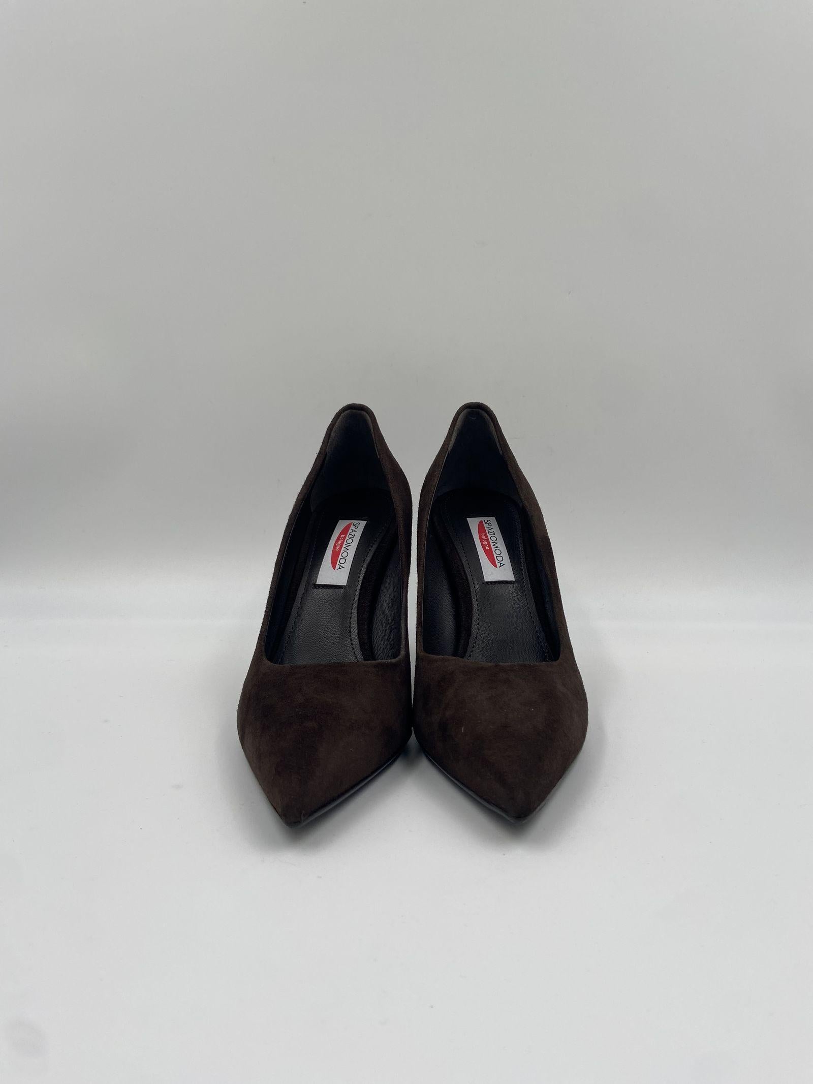 Dècolletè in pelle scamosciata 2470 MORO SPAZIO MODA 