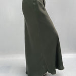Gonna satinata con passamaneria in vita 887613 VERDE OFELIA 
