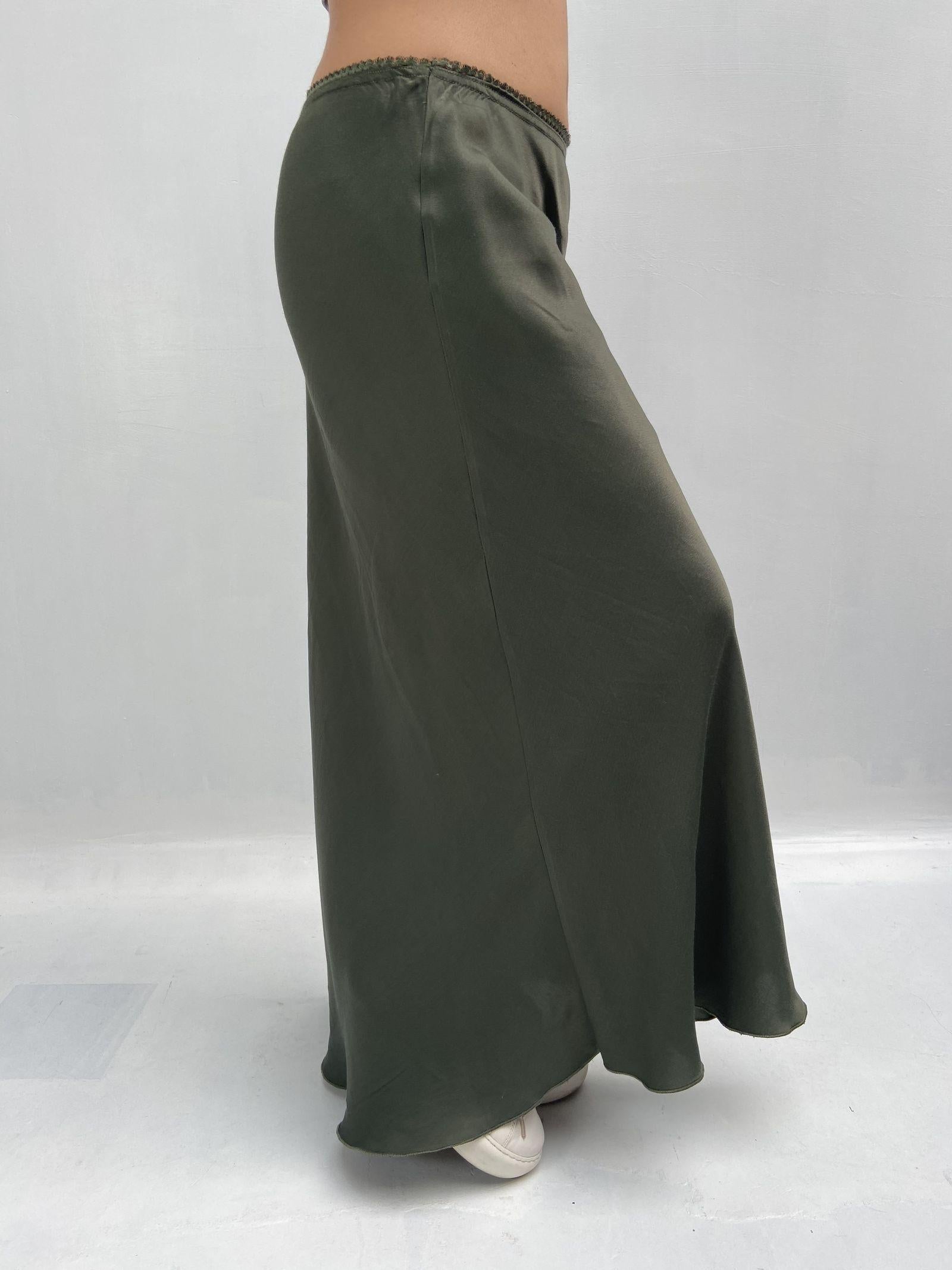 Gonna satinata con passamaneria in vita 887613 VERDE OFELIA 