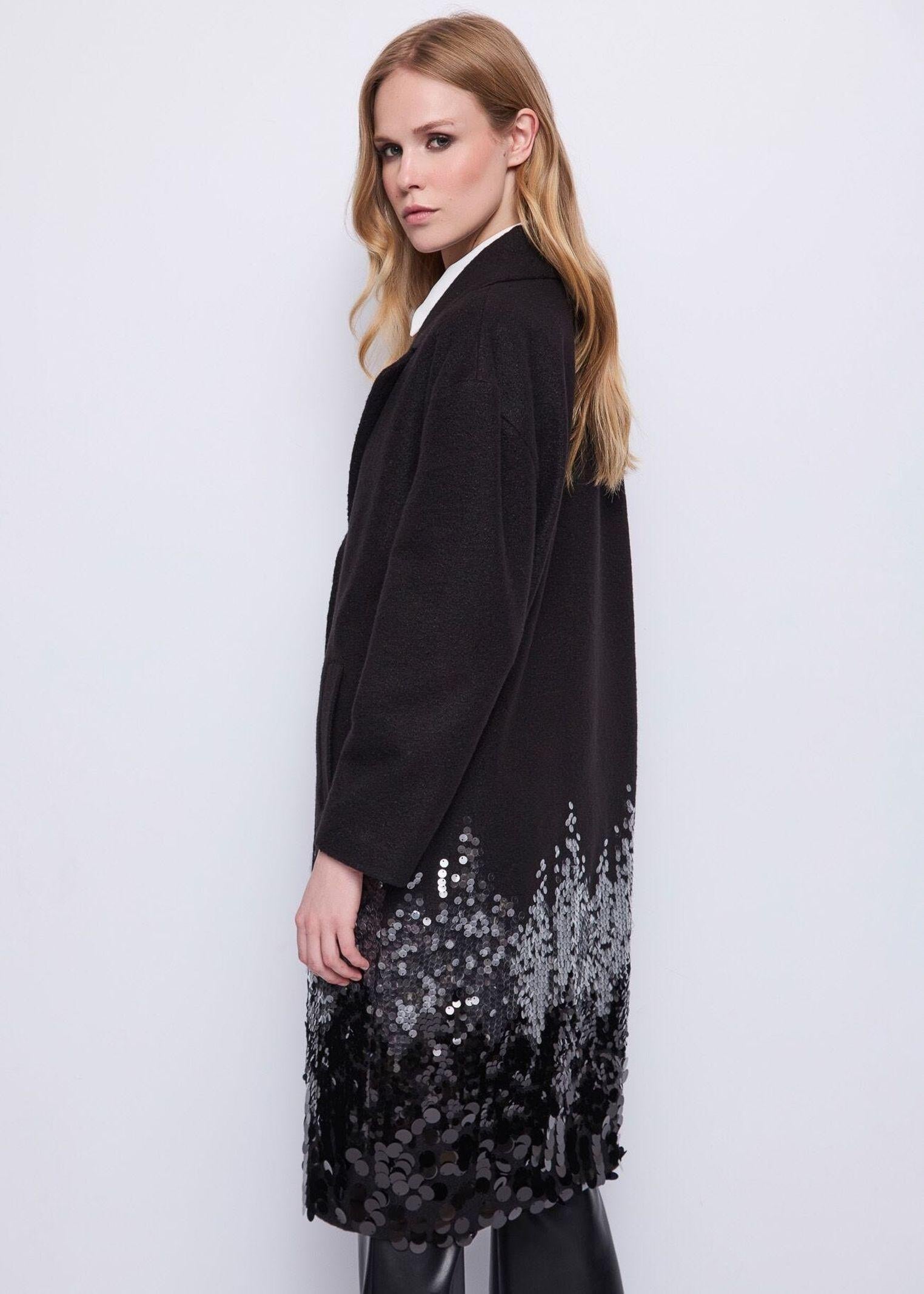 Cappotto con paillettes 521FD35008 2001 GAUDI' 