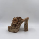 Sabot aperto in raffia con fiore