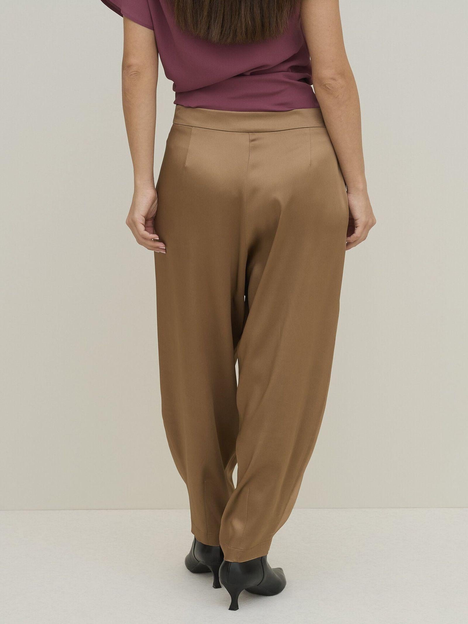 Pantalone con pinces in raso - Carla G PELE12 D1 23 CARLA G. 